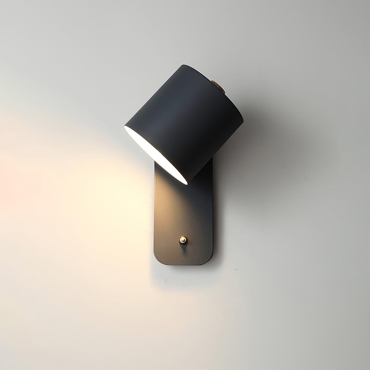 Quella Modern Rotatable Cylinder Wall Lamp – Adjustable Accent Lighting