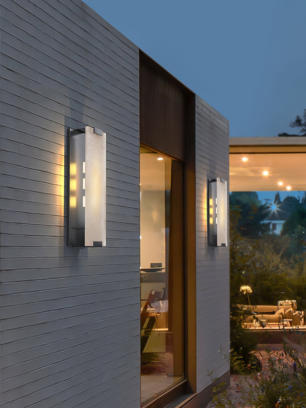 Roux Wall Lamp with Alabaster Panel Glow