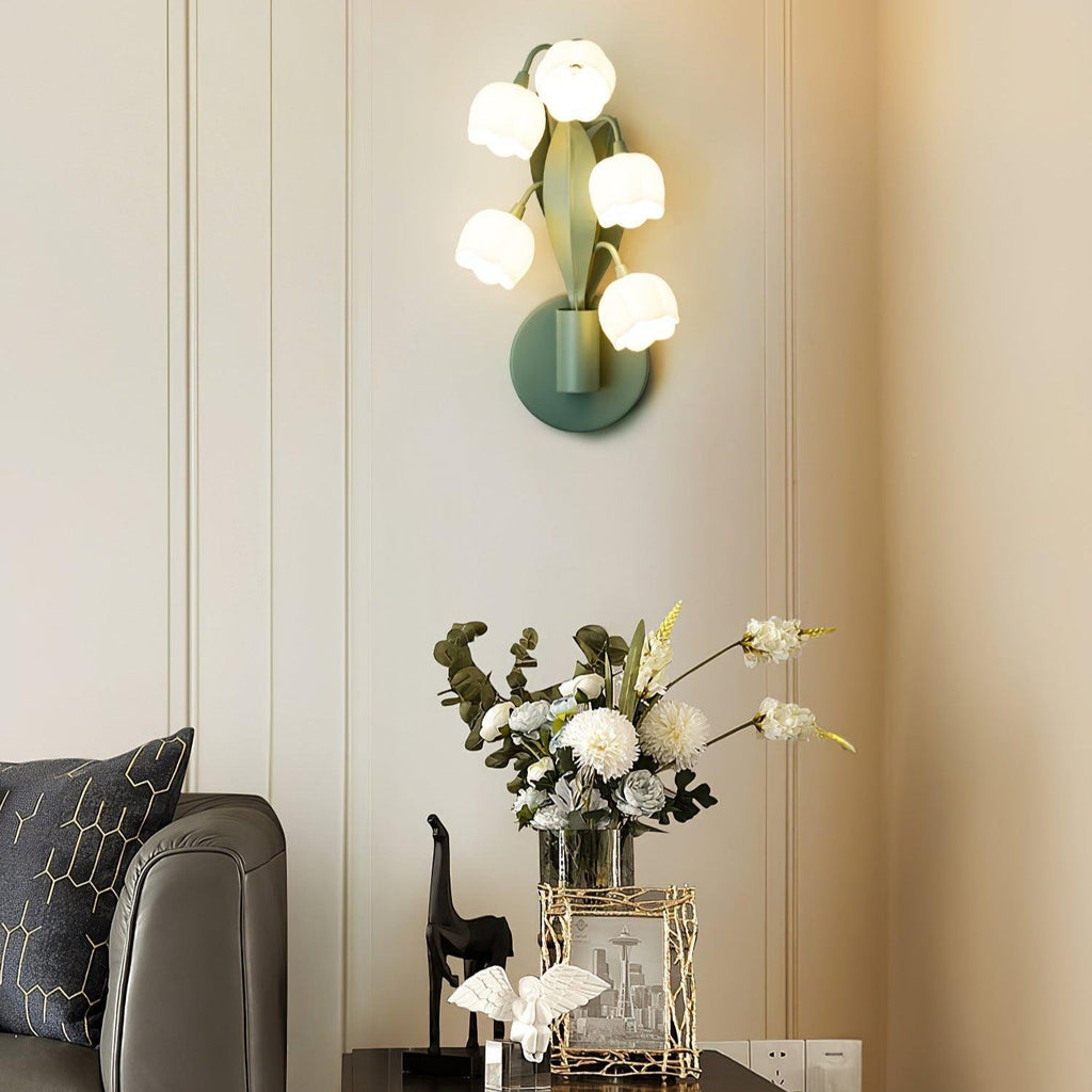 Aelis Natural Orchid Wall Lamp – Elegant Indoor Botanical Lighting