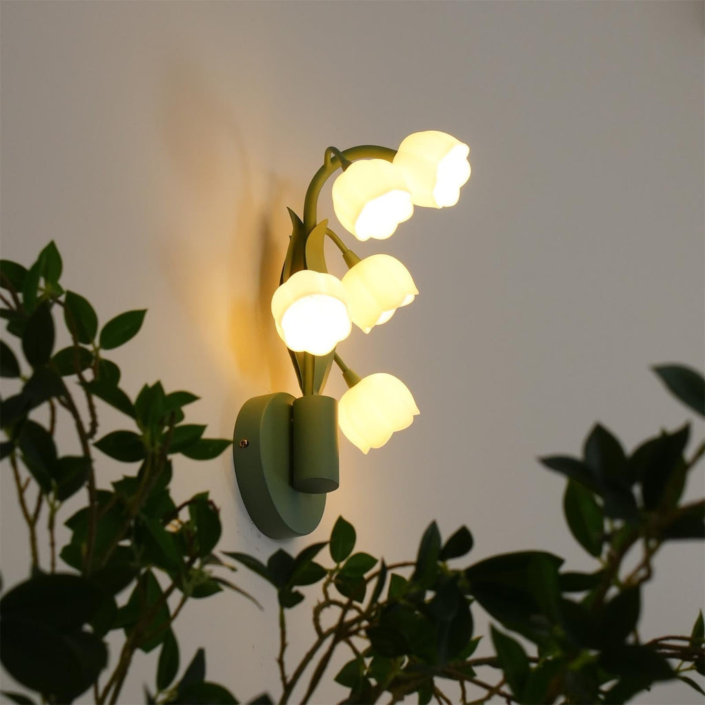 Aelis Natural Orchid Wall Lamp – Elegant Indoor Botanical Lighting
