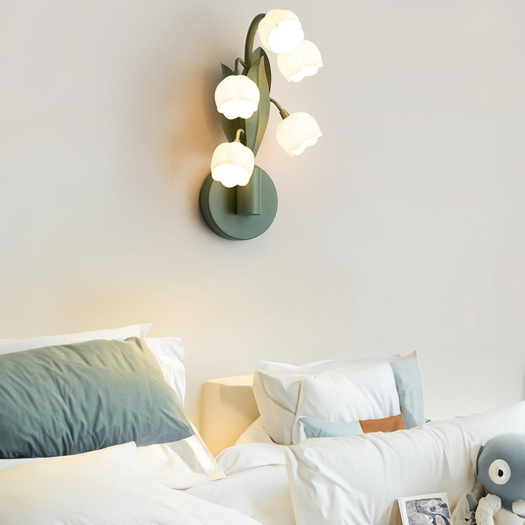 Aelis Natural Orchid Wall Lamp – Elegant Indoor Botanical Lighting