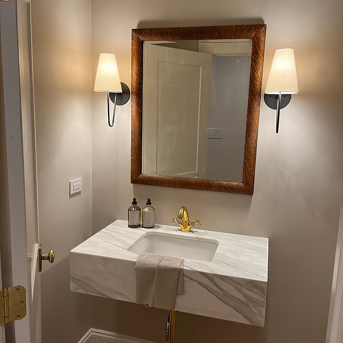 Scoop Brass Wall Lamp Sculptural Modern Bedroom Living Room Hallway — Brass Black