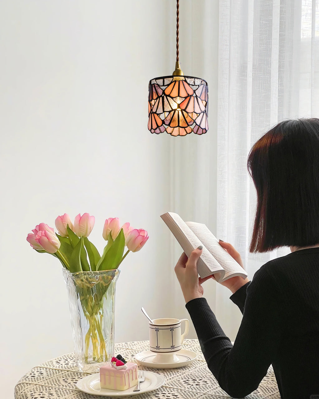 Tiffany Pendant Light  Classic Design