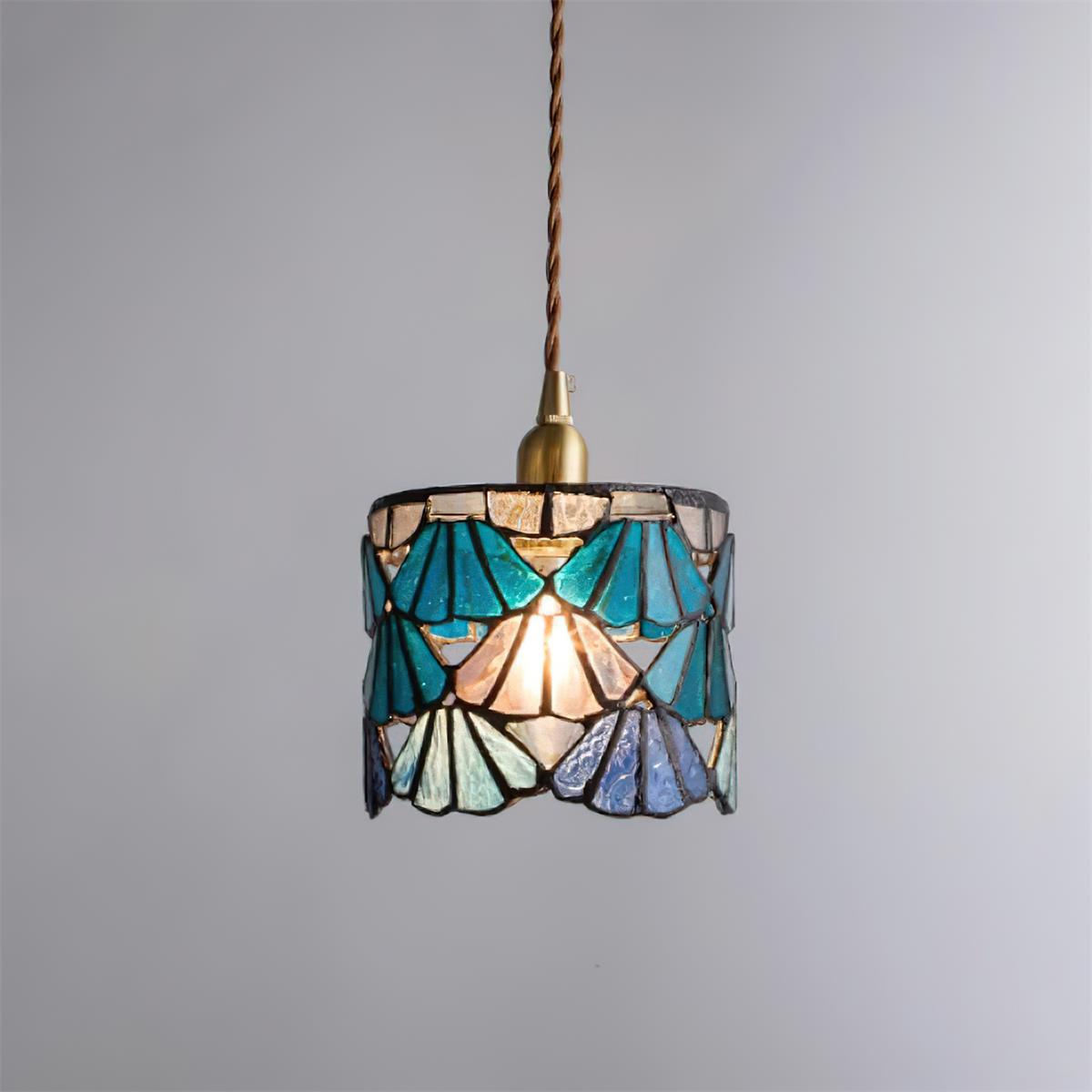 Tiffany Pendant Light  Classic Design