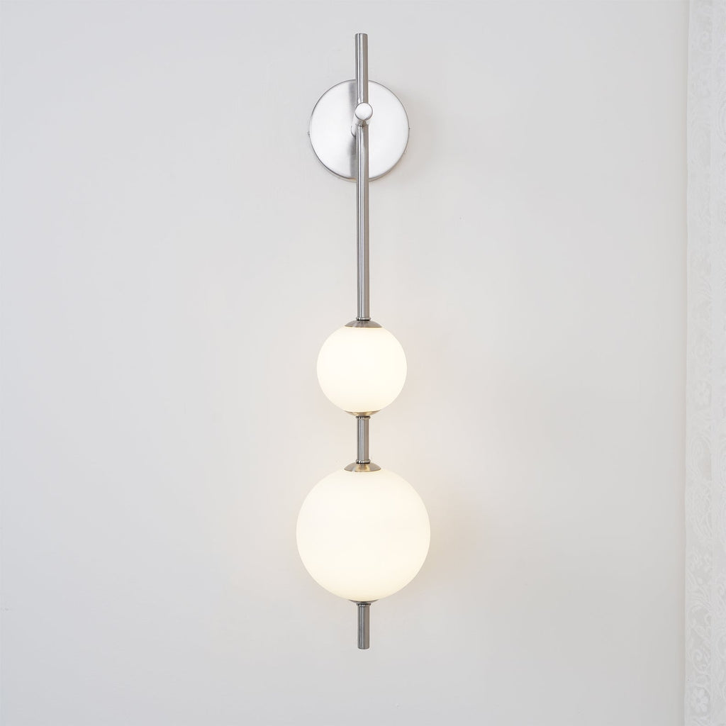 Cerin Vertical Globe Wall Lamp – Elegant Modern Lighting for Stylish Interiors
