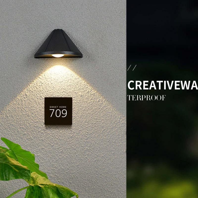 Ray Modern Black Cone-Shaped Metal Outdoor Wall Lamp