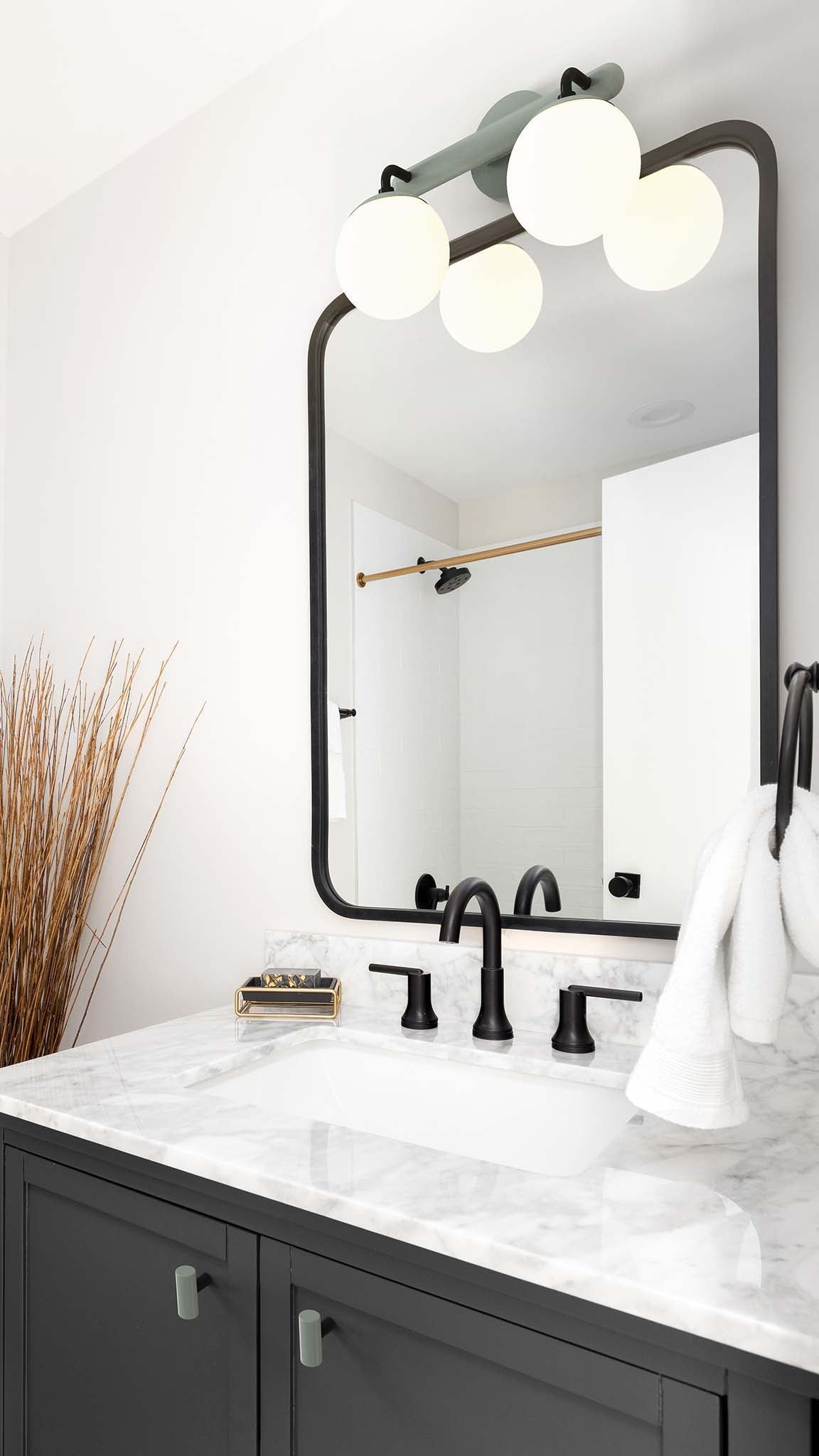 2-Light Globe Vanity Wall Sconce Frosted Opal Glass Bathroom Bedroom