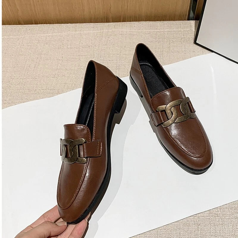 British Style Classic Leather Flat Shoes for Women