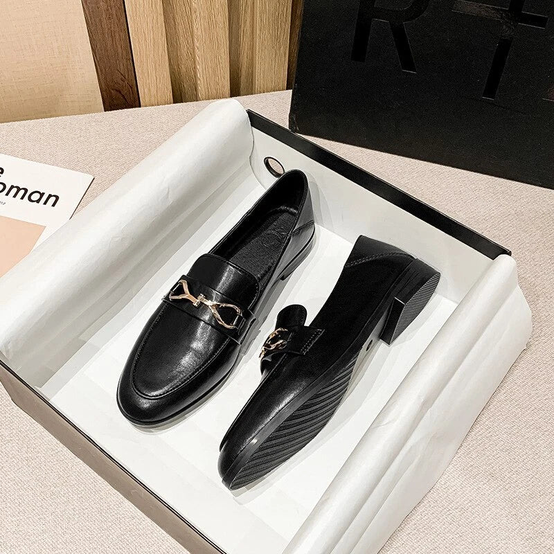 British Style Classic Leather Flat Shoes for Women