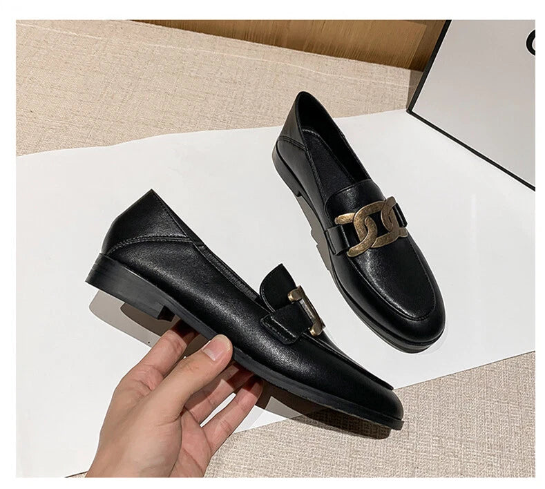 British Style Classic Leather Flat Shoes for Women