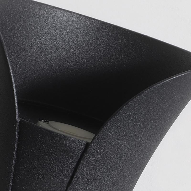 Up Down Outdoor Wall Light Curved LED Aluminum Waterproof Modern